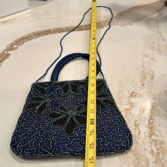 No Name beaded purse in navy blue! Satin handles 💕💕💕 - Picture 6 of 7